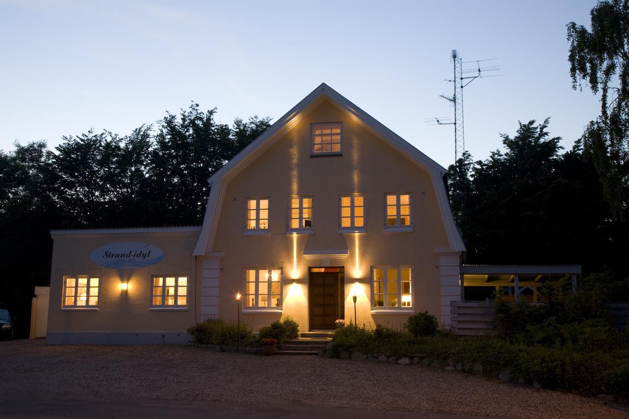 Strandidyl Bed And Breakfast Kelstrup Exteriör bild